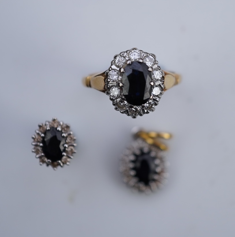 A set of sapphire and diamond jewels